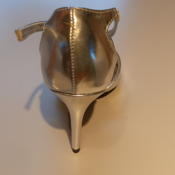 anne michelle shoes wholesale